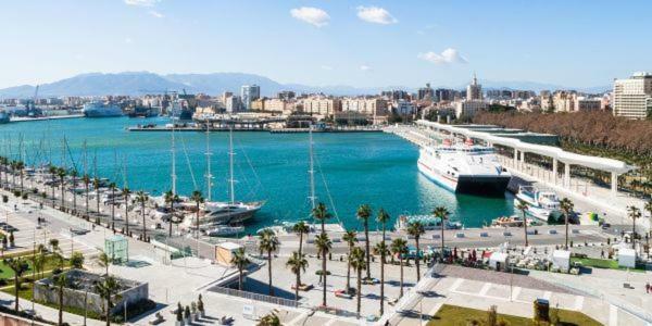 Acogedor apartamento cerca del centro histórico de Málaga Exterior foto
